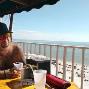 Meet your Posher, Ryan